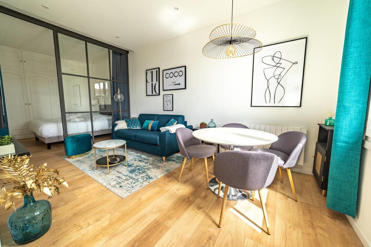 Stylish Appartment - Close City Center - カンヌ エクステリア 写真